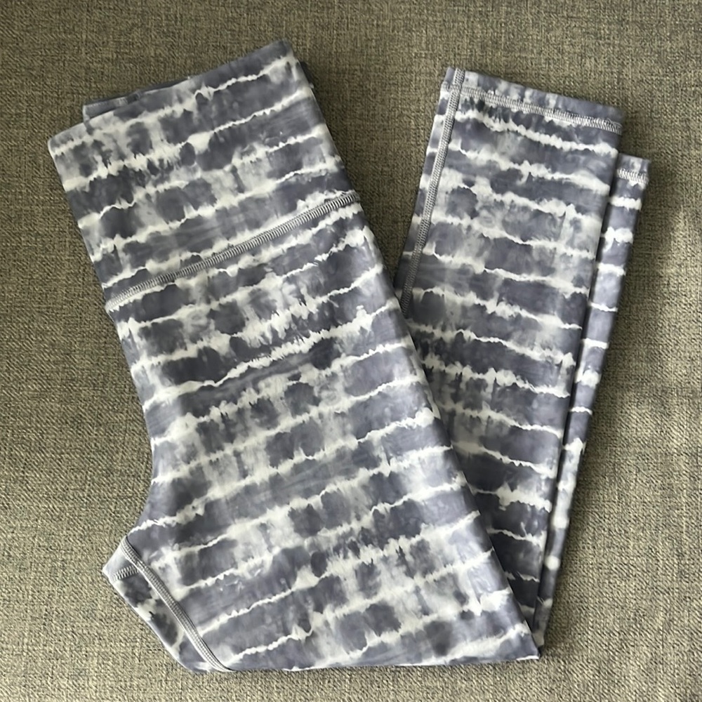 Athleta Elation Printed Capri